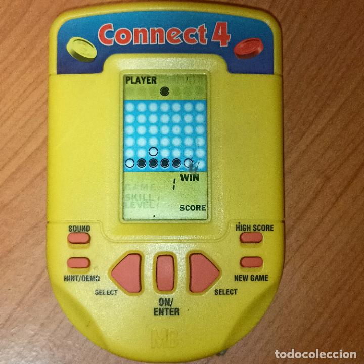 Videojuegos y consolas: Connect conecta 4 MB hasbro 1998 - Foto 1