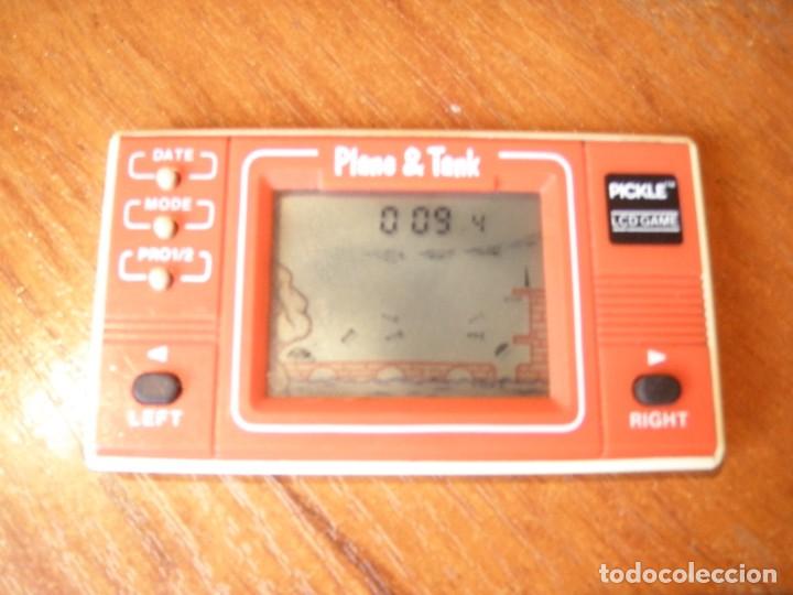 Videojuegos y consolas: MAQUINTA LCD PLANE AND TANK FUNCIONANDO PICKLE - Foto 4