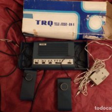 Videojuegos y Consolas: CONSOLA TRQ TELEJUEGO B/N 4 DE 1979 MADE IN SPAIN POR TALLERES R. QUEROL. Lote 363471115