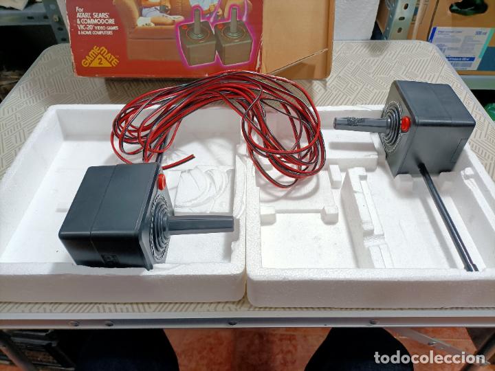 Videojuegos y consolas: Antiguos joysticks inal&aacute;mbricos para consola Atari y comodore - Foto 6