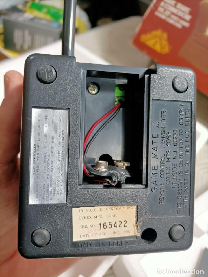 Videojuegos y consolas: Antiguos joysticks inal&aacute;mbricos para consola Atari y comodore - Foto 12