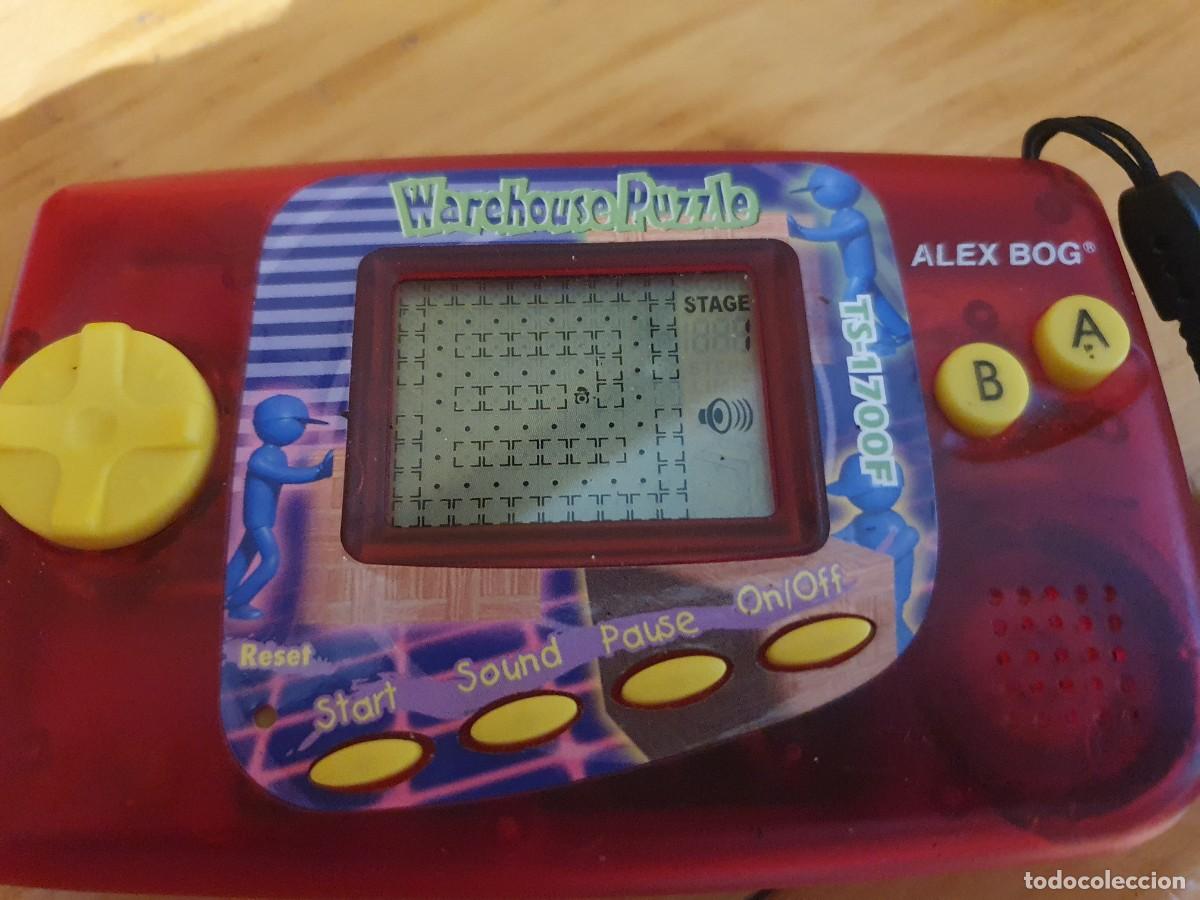 Videojuegos y consolas: Lote 170. Consola LCD de juego. - Foto 3