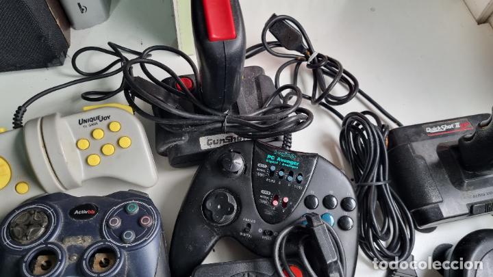 Videojuegos y consolas: 11 CONTROLADORES (JOYSTICK, MANDOS, GAMEPAD, MEGA DRIVE, MASTER SYSTEM, PC (A REPARAR) - Foto 7