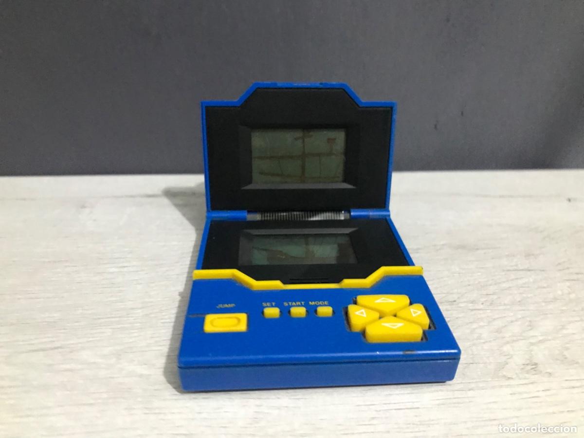 Videojuegos y consolas: Maquinita P&iacute;rate double screen - Foto 2