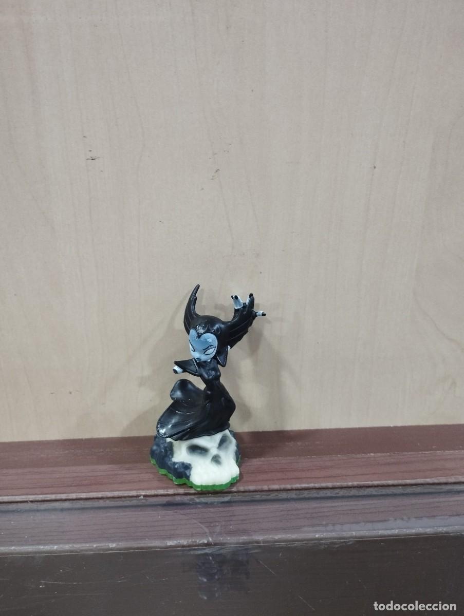 Videojuegos y consolas: Figura Skylanders: Spyro&acute;s Adventure Hex - Foto 1
