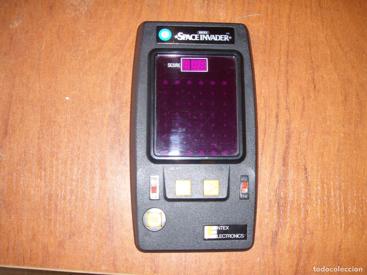 Videojuegos y consolas: CONSOLA VINTAGE SPACE INVADER INTEL ELECTRONICS FUNCIONANDO - Foto 1