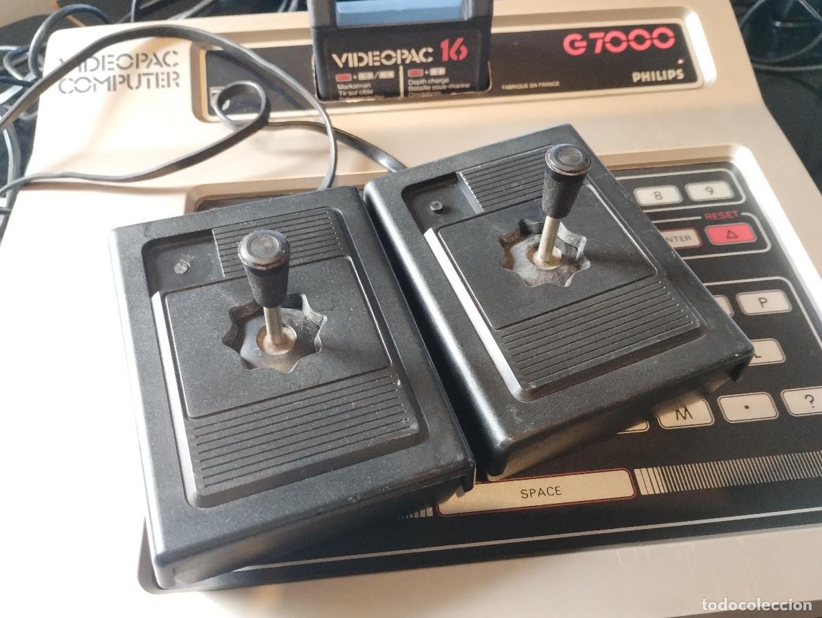 Videojuegos y consolas: Consola Philips Videopac Computer G-7000 con mandos y juego. Funciona - Foto 4