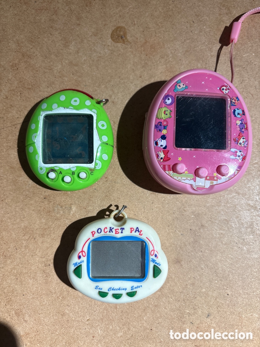 Videojuegos y consolas: Lote consolas tamagotchi y similares (A21) - Foto 1