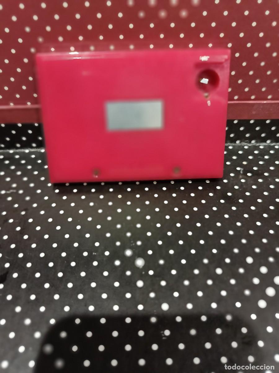 Videojuegos y consolas: Q&Q. LCD Card Game. Roja - Foto 2