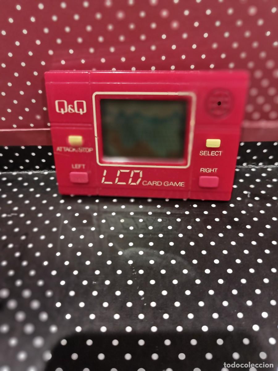 Videojuegos y consolas: Q&Q. LCD Card Game. Roja - Foto 1
