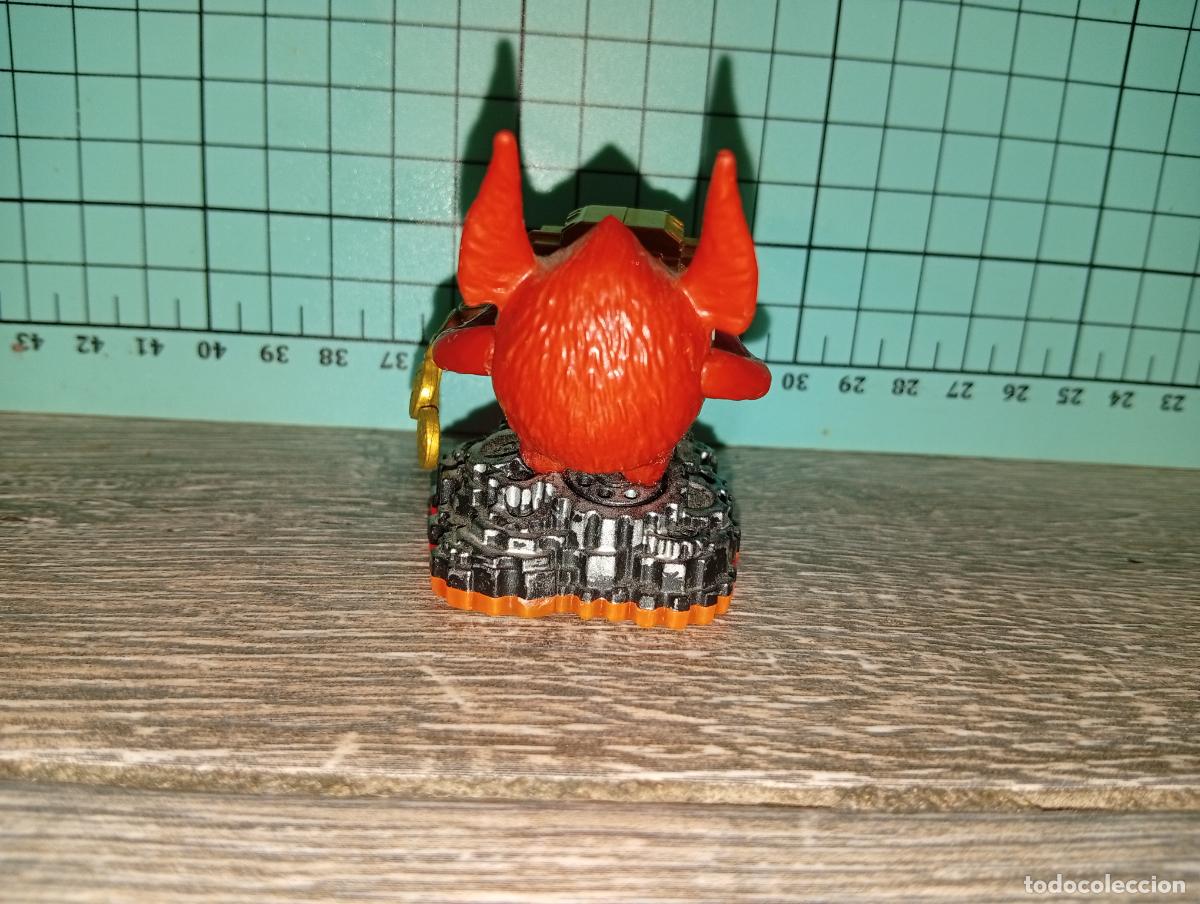Videojuegos y consolas: Figura Skylanders Giants Trigger Happy - Foto 3