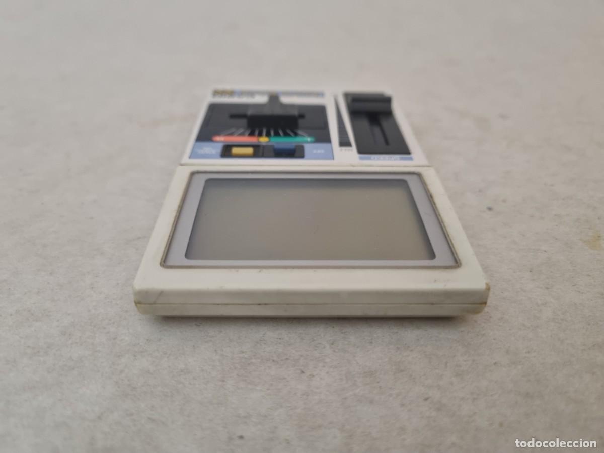 Videojuegos y consolas: Consola Casio Auto Race CG 105 de 1982 funcionando - Foto 15
