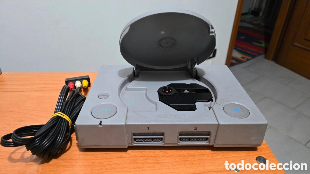 Videojuegos y consolas: Playstation 1 Console PS1 Sony Originale - Foto 1