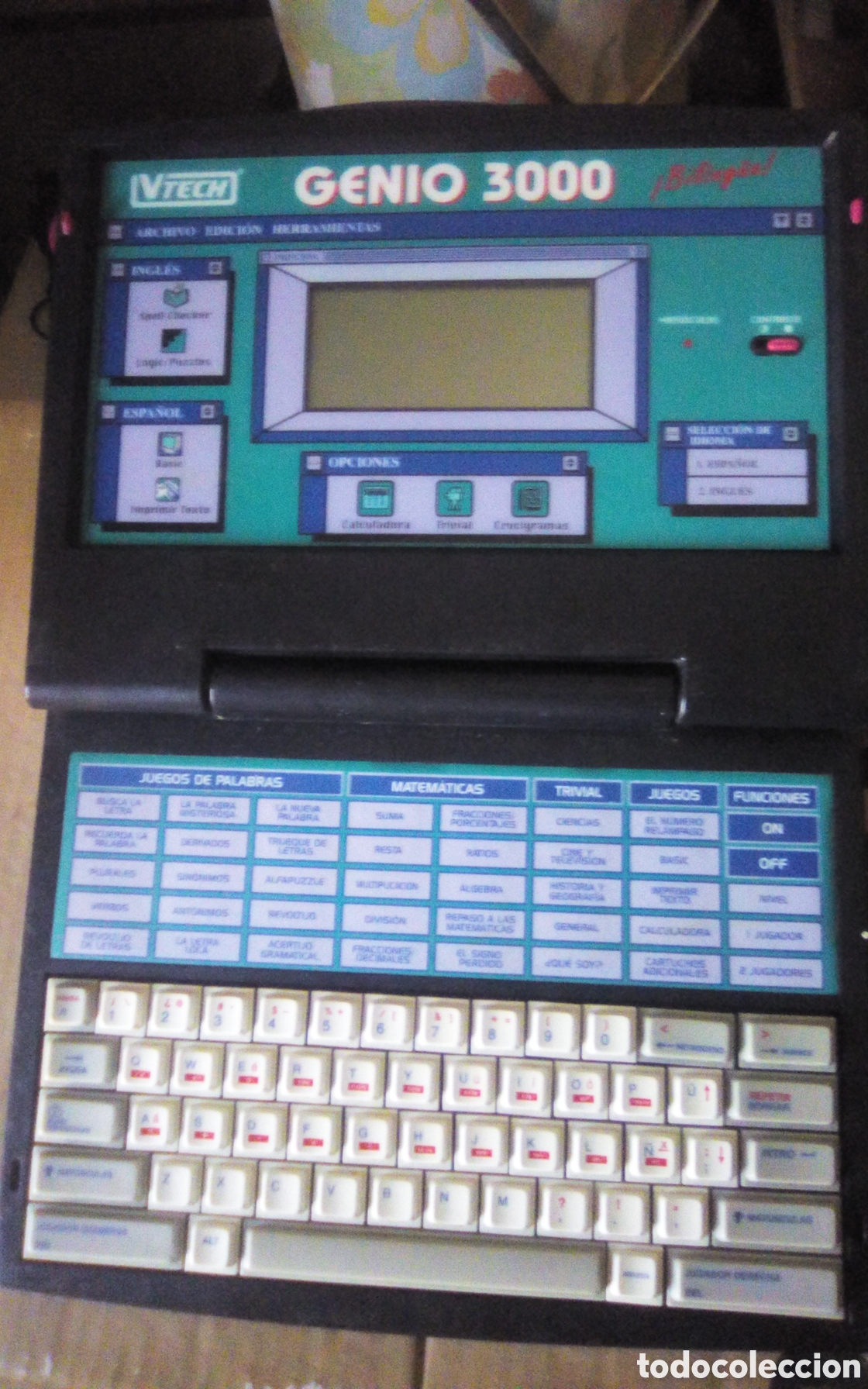 Videojuegos y consolas: Ordenador infantil Genio 3000, de VTech. Funciona con 4 pilas AA de 1,5 V o adaptador de 9 V. Usado.