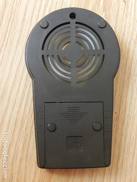 Videojuegos y consolas: Pocket SIMON Juegos MB electronics a&ntilde;o 1983 - Foto 4