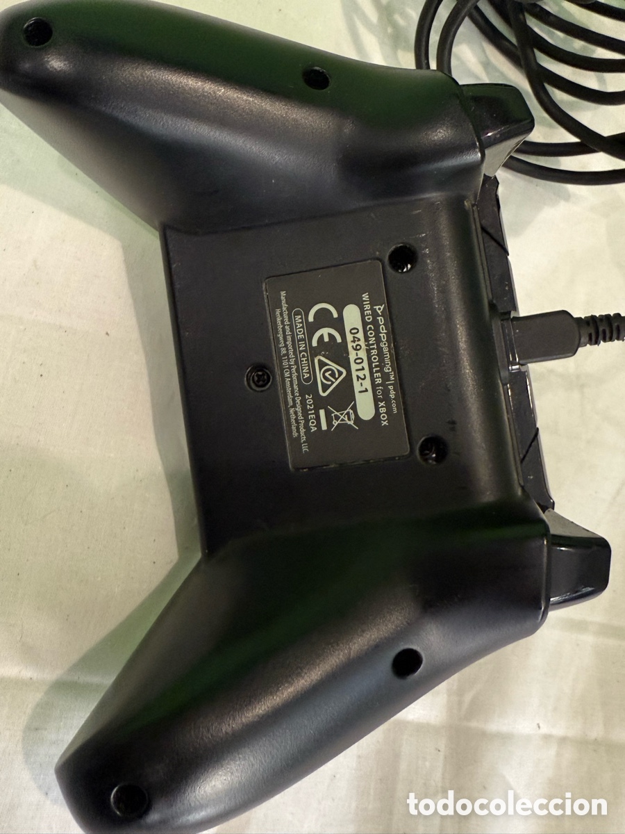 Videojuegos y consolas: Mando PDP Gaming para Xbox con Cable &ndash; Blanco y Negro - Foto 4