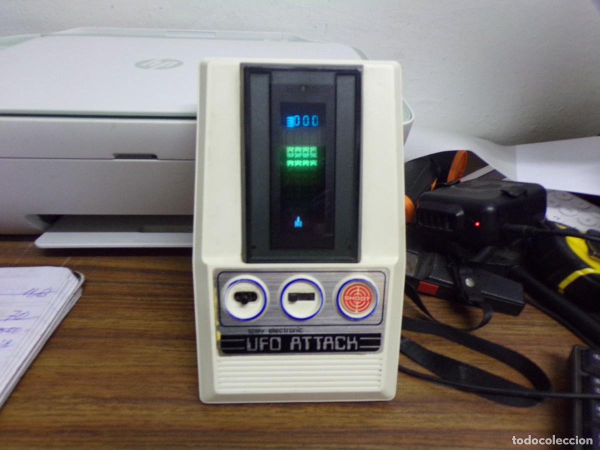 Videojuegos y consolas: juego electronico tomy electronic ufo attack en muy buen estado y funcionando