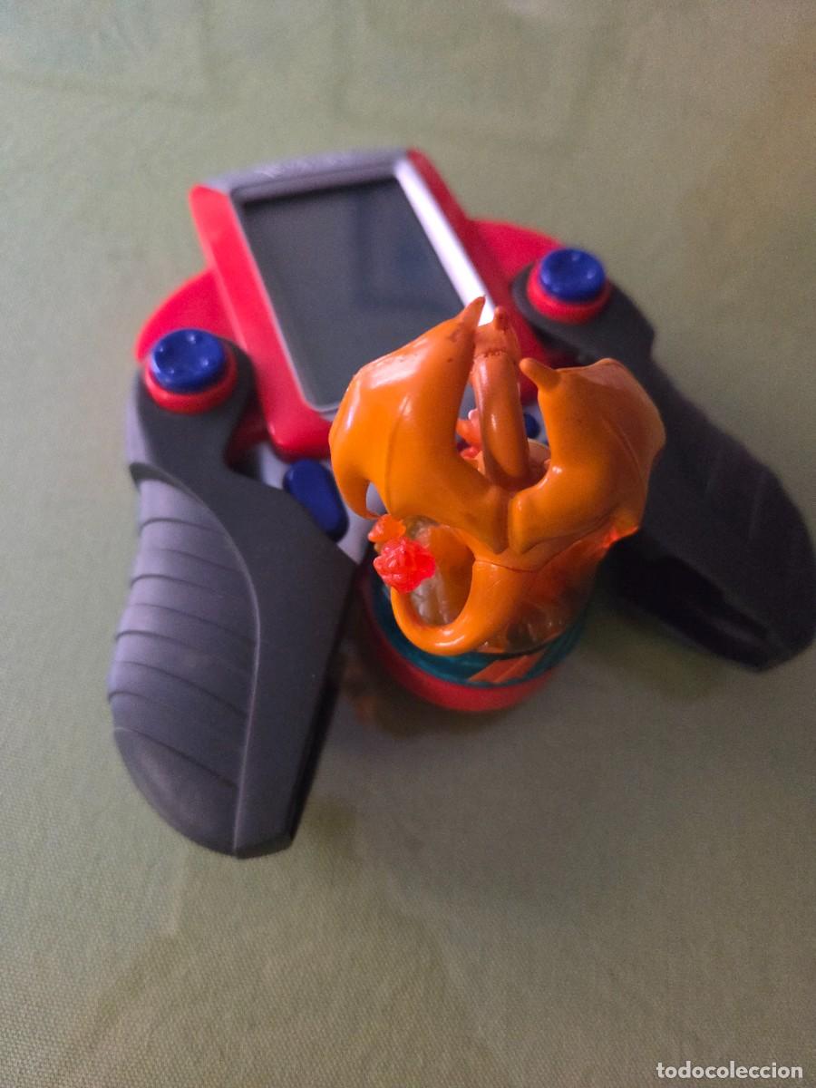 Videojuegos y consolas: Consola retro Pokemon Charizard. - Foto 3