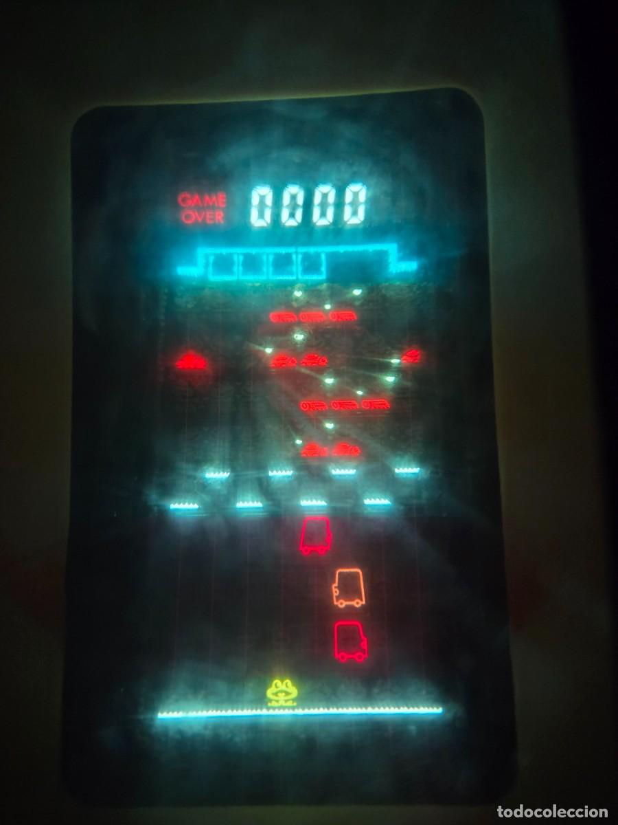 Videojuegos y consolas: Frogger Gakken Tabletop 1981 + Adaptador original - Foto 3