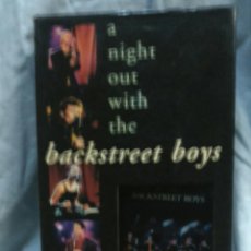 Vídeos y DVD Musicales: PACK MUSICAL - BACK STREET BOYS - A NIGHT OUT - COMPLETO - VHS. Lote 45761511