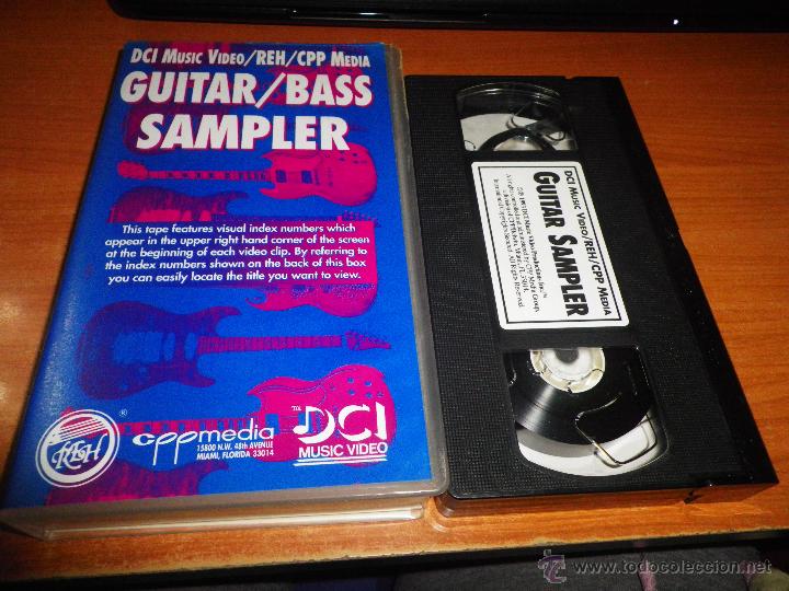 Video e DVD Musicali: GUITAR BASS SAMPLER B.B. KING RANDY JACKSON PAUL GILBERT VIDEO VHS NO DVD CONTIENE 56 VIDEOCLIPS