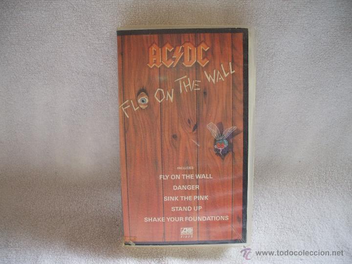 V&iacute;deos y DVD musicales: VHS DE AC/DC, FLY ON THE WALL * NUEVO * - Foto 1