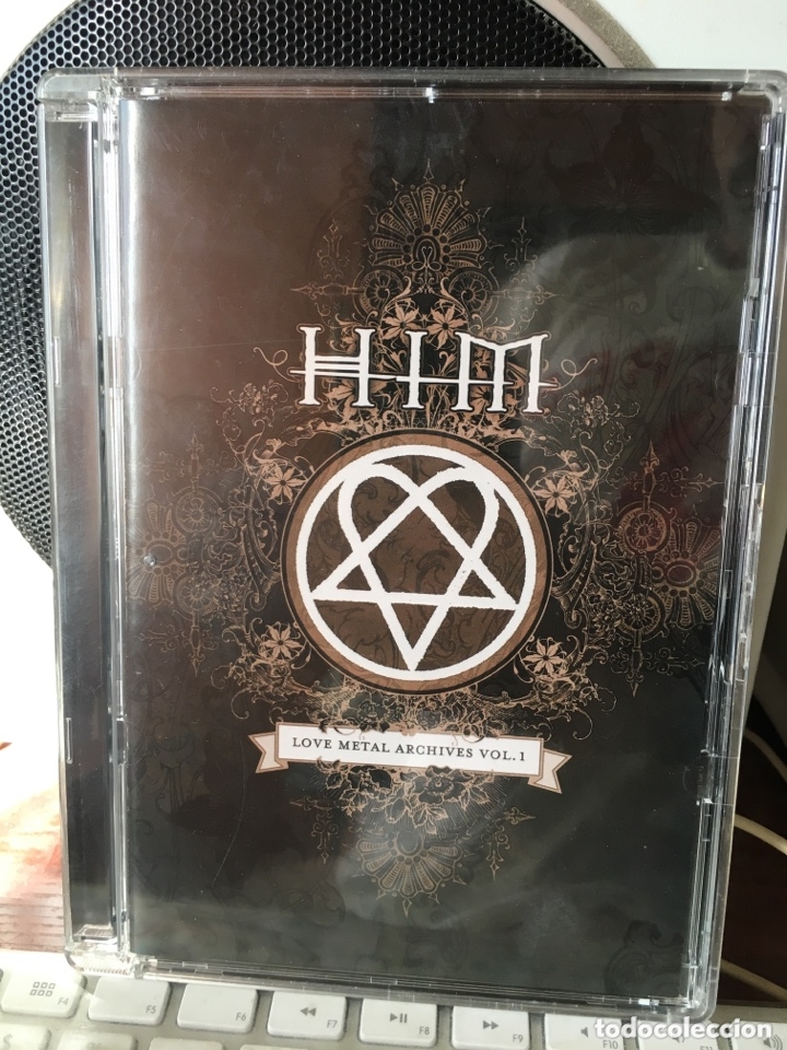 V&iacute;deos y DVD Musicales: HIM-LOVE METAL ARCHIVES VOL 1