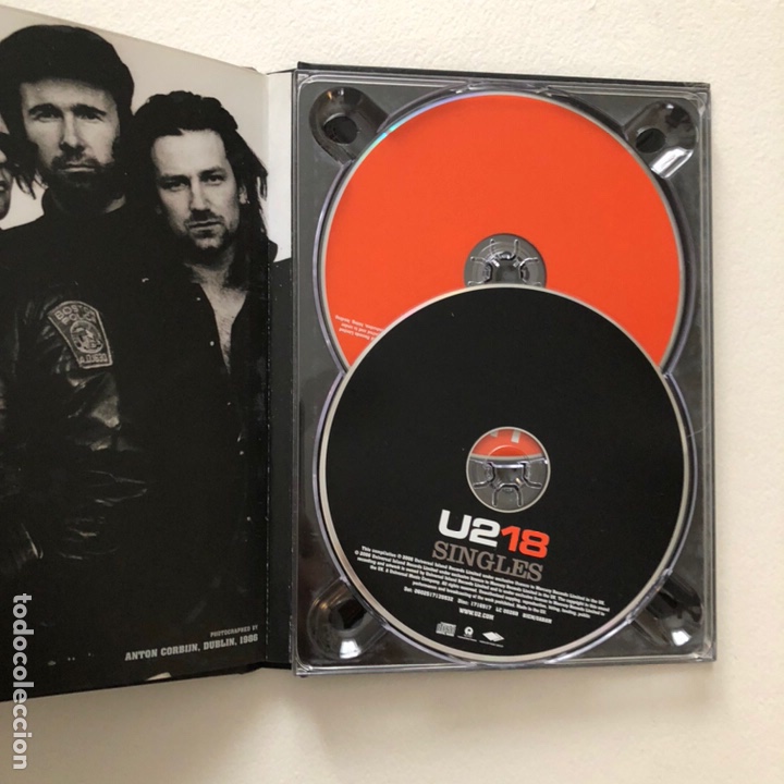V&iacute;deos y DVD musicales: U2 - Singles U218 - Foto 5