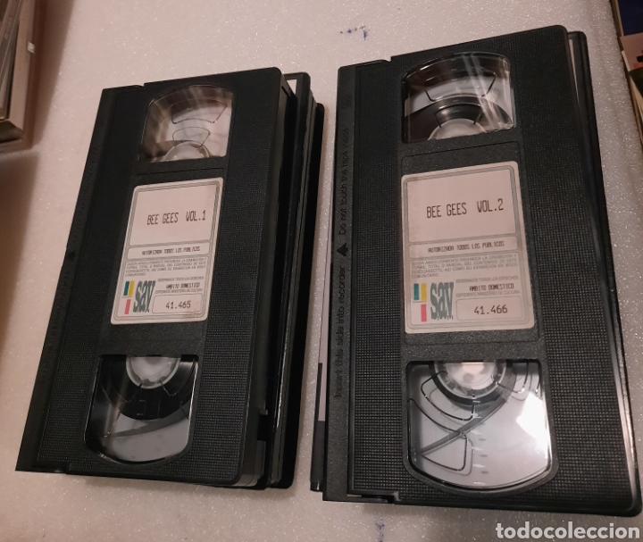 V&iacute;deos y DVD musicales: Bee Gees. Live! 2 VHS - Foto 2