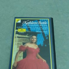 Vídeos y DVD Musicales: KATHLEEN BATTLE AT THE METROPOLITAN MUSEUM - VHS. Lote 397176919