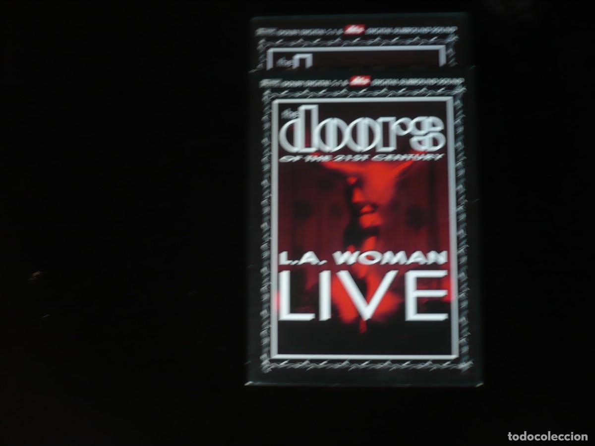 V&iacute;deos y DVD Musicales: the doors of the 21st century l.a. woman live - dvd como nuevo + librito
