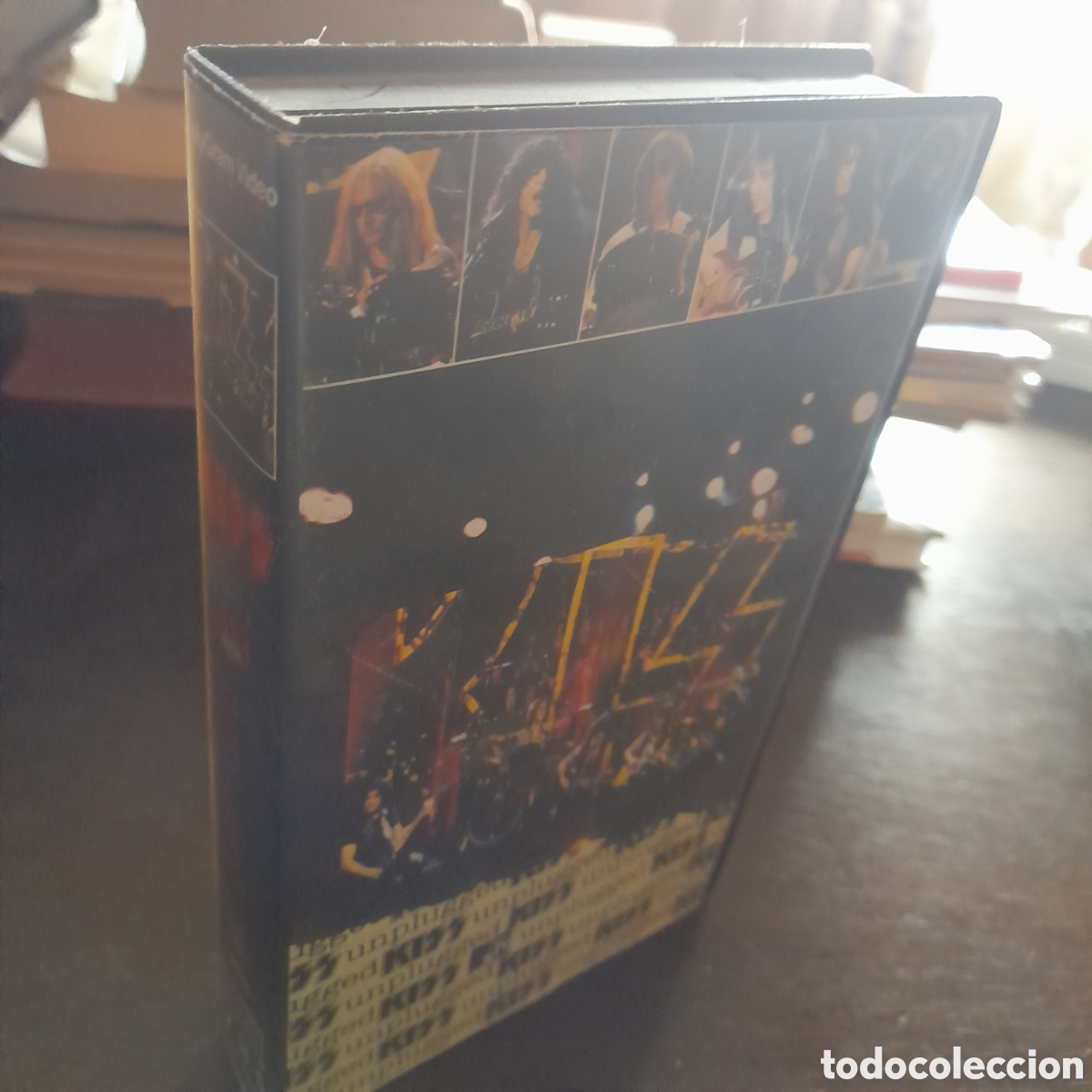 V&iacute;deos y DVD musicales: Kiss unplugged. VHS - Foto 3