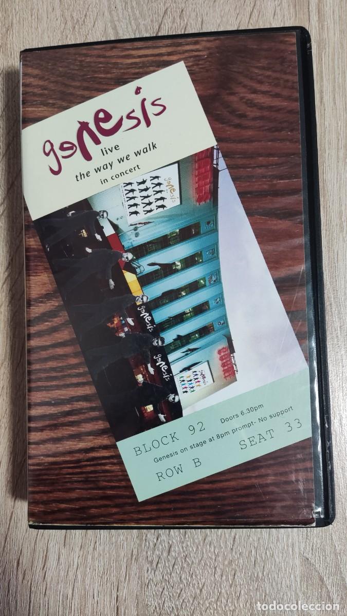 Vídeos e DVD Musicais: VHS - GENESIS - Live The Way We Walk in Concert 1992 - Phil Collins, Tony Banks - Rock