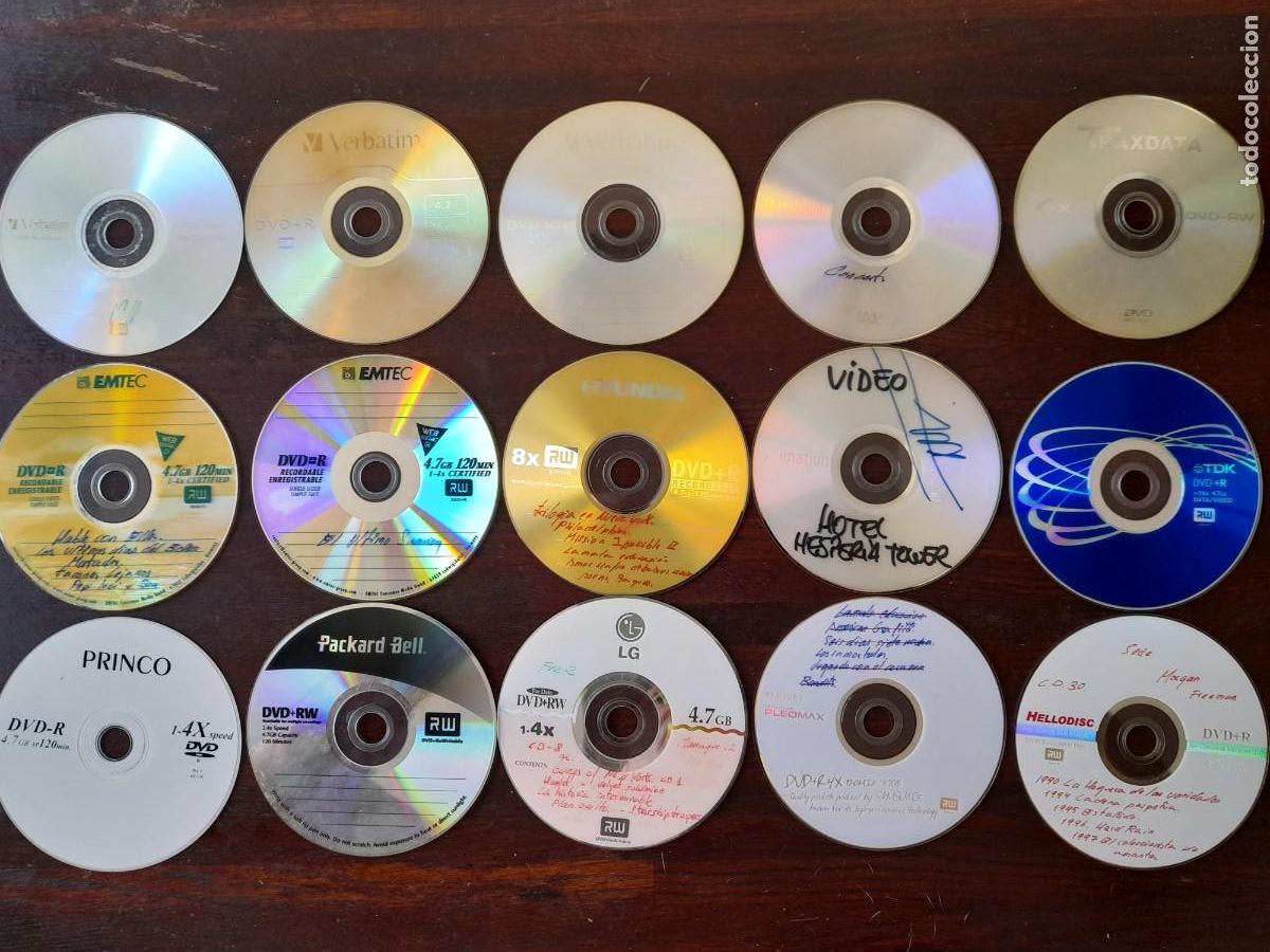 V&iacute;deos y DVD Musicales: Colecci&oacute;n de 15 DVD&acute;s regrabables de distintos modelos y marcas