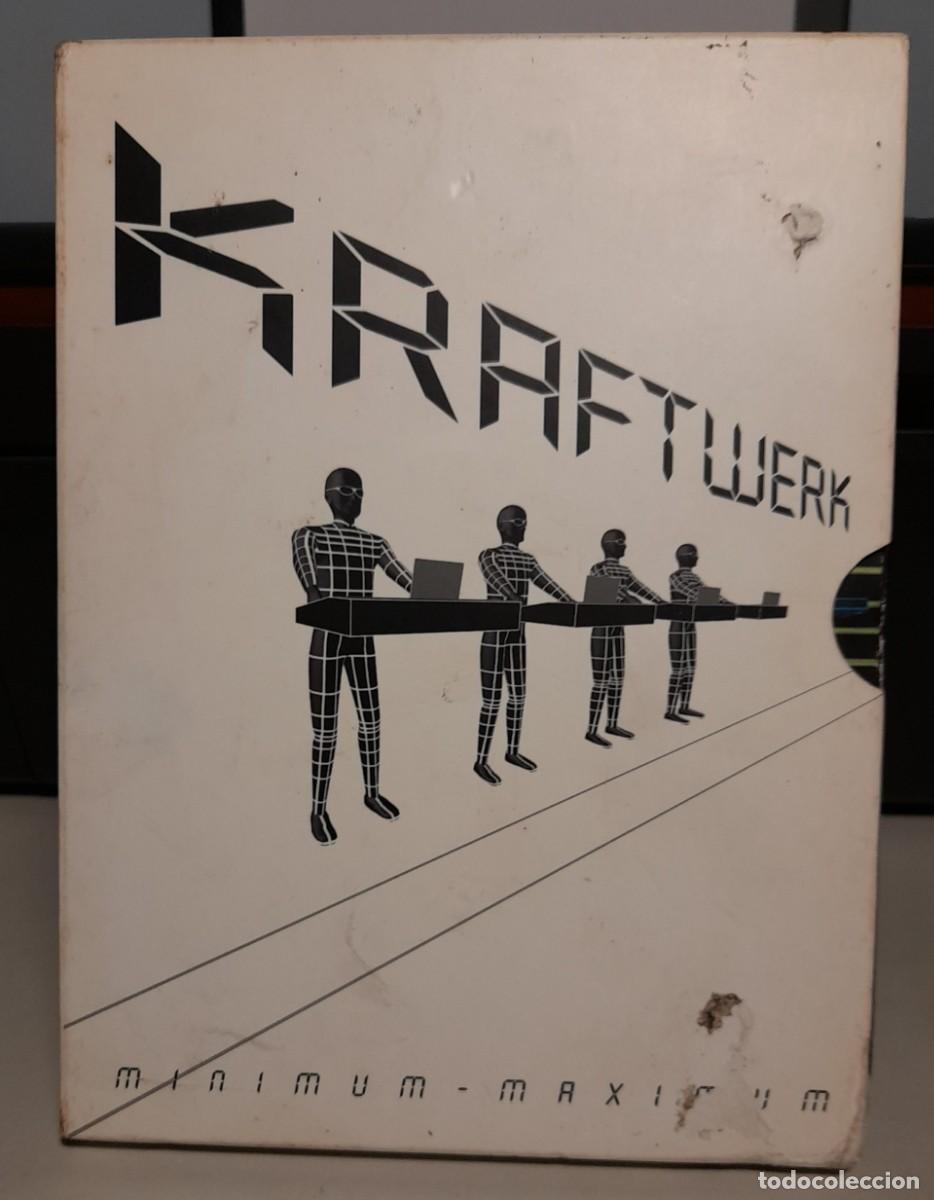 V&iacute;deos y DVD musicales: DOBLE DVD KRAFTWERK : MINIMUM - MAXIMUM - Foto 1