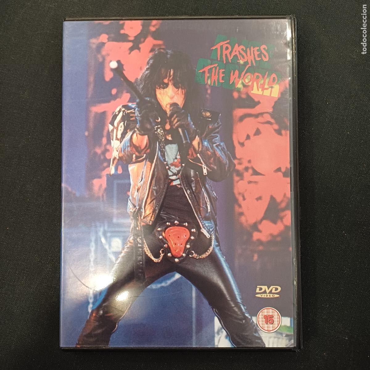 V&iacute;deos y DVD Musicales: ALICE COOPER/TRASHES THE WORLD/DVD/METAL.