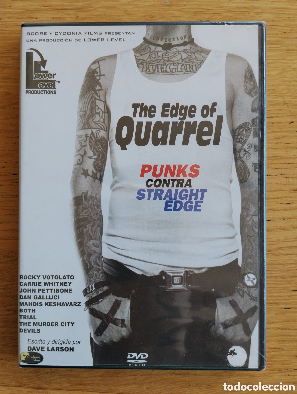 V&iacute;deos y DVD Musicales: &rdquo;THE EDGE OF QUARREL. PUNKS CONTRA STRAIGHT EDGE&rdquo; DVD - PUNK ROCK - HARDCORE - EMO