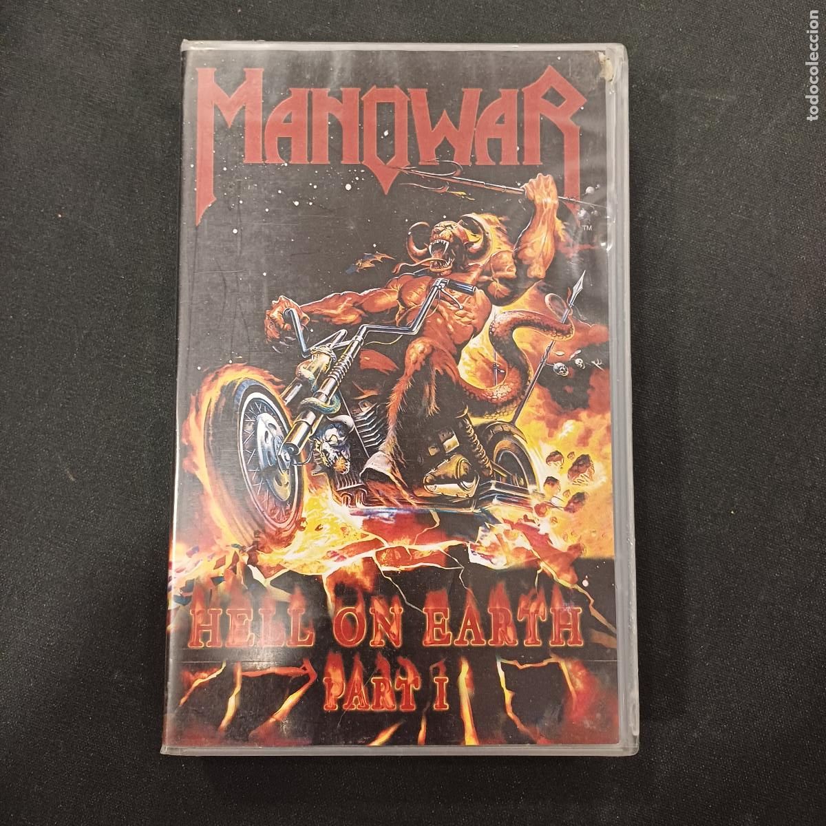 V&iacute;deos y DVD Musicales: MANOWAR/HELL ON HEART PART I/VHS METAL.