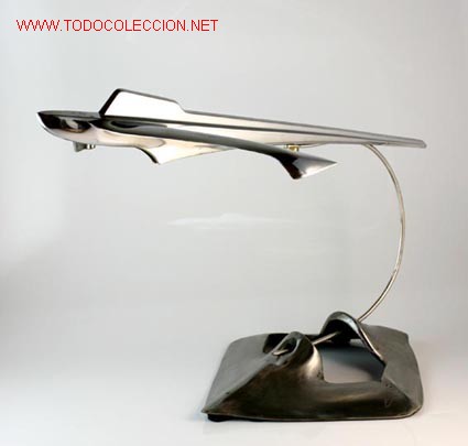 Vintage: EMBELLECEDOR OLDSMOBILE. U.S.A. 1945