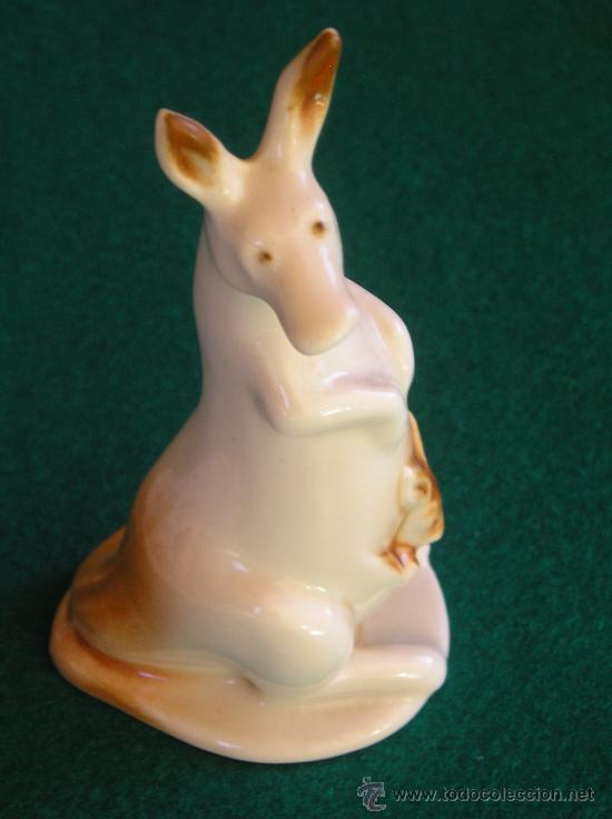 Vintage: **PRECIOSO Y ANTIGUO,---CANGURO DE CERAMICA CON SU CRIA---(A&Ntilde;OS 70)**&iexcl;VER FOTOS!(10,5 cm ALTURA)