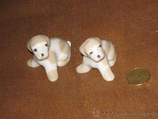 Vintage: DOS PRECIOSOS PERRITOS DE PORCELANA EN MINIATURA