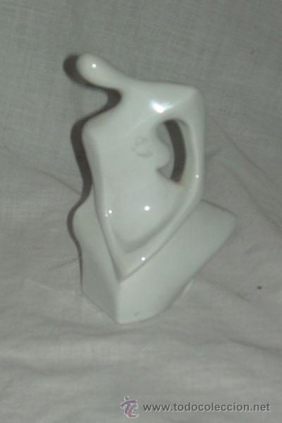 Vintage: PRECIOSA FIGURA DE PORCELANA BLANCA