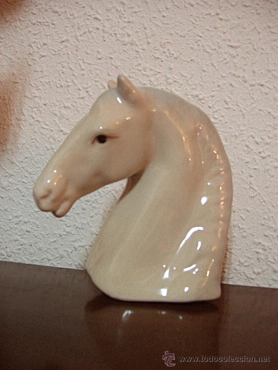 Vintage: CABEZA DE CABALLO /// PORCELANA /// A&Ntilde;OS 60-70 ///
