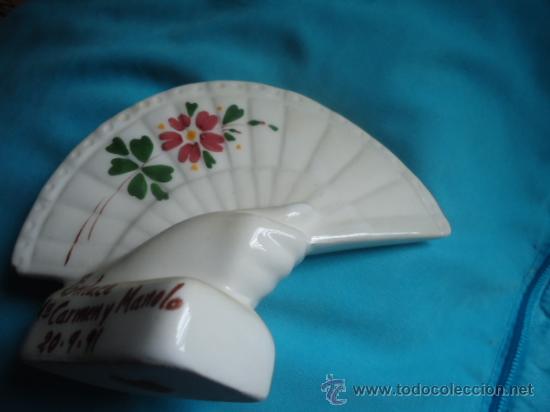 Vintage: FIGURITA ABANICO DE CERAMICA ENLACE