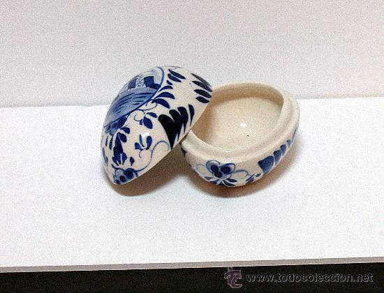 Vintage: PORCELANA DELFT SELLADA /// HOLANDA /// HUEVO, CAJA, JOYERO ///
