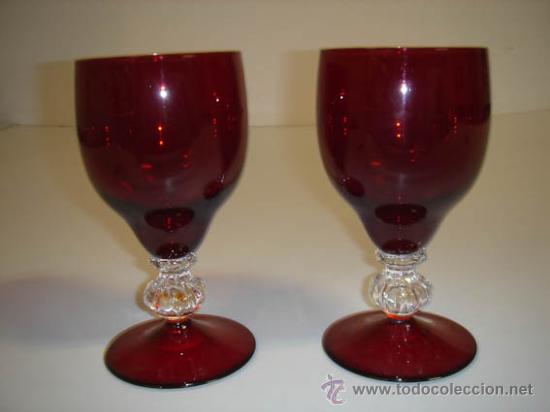Vintage: copas de cristal rojo