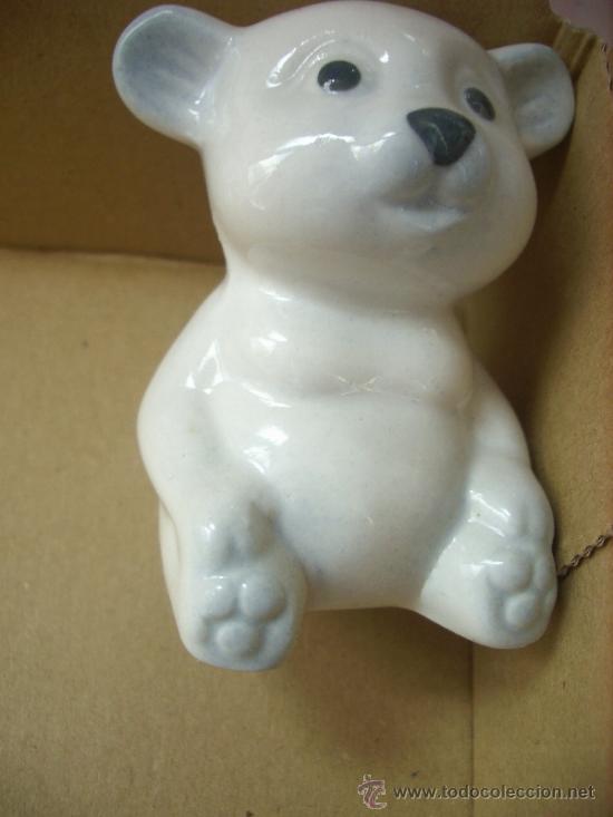 Vintage: ANTIGUA FIGURA PORCELANA OSO
