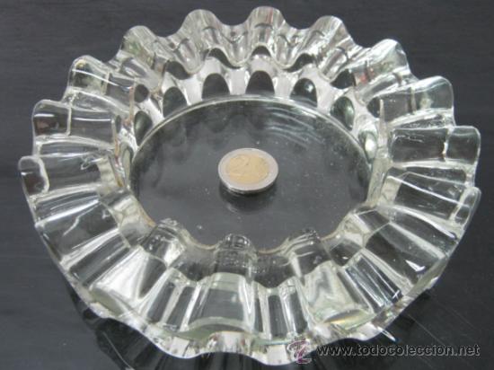 Vintage: 1.1 Kg. - cenicero de puros