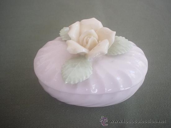 Vintage: CAJITA DE PORCELANA