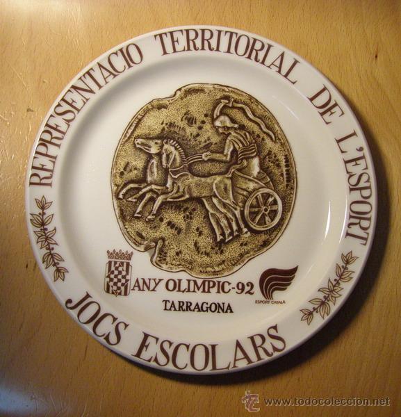 Vintage: Plato Representaci&oacute; territorial de l'esport, Jocs Escolars, Any Olimpic 92.
